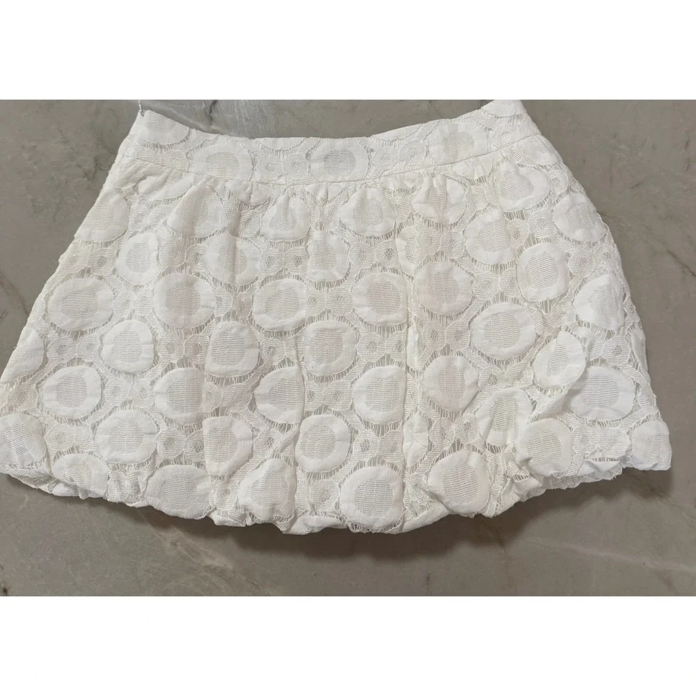 rina Turk White Textured Geo Geometric Lace Bubble Hem Mini Skirt Size 4